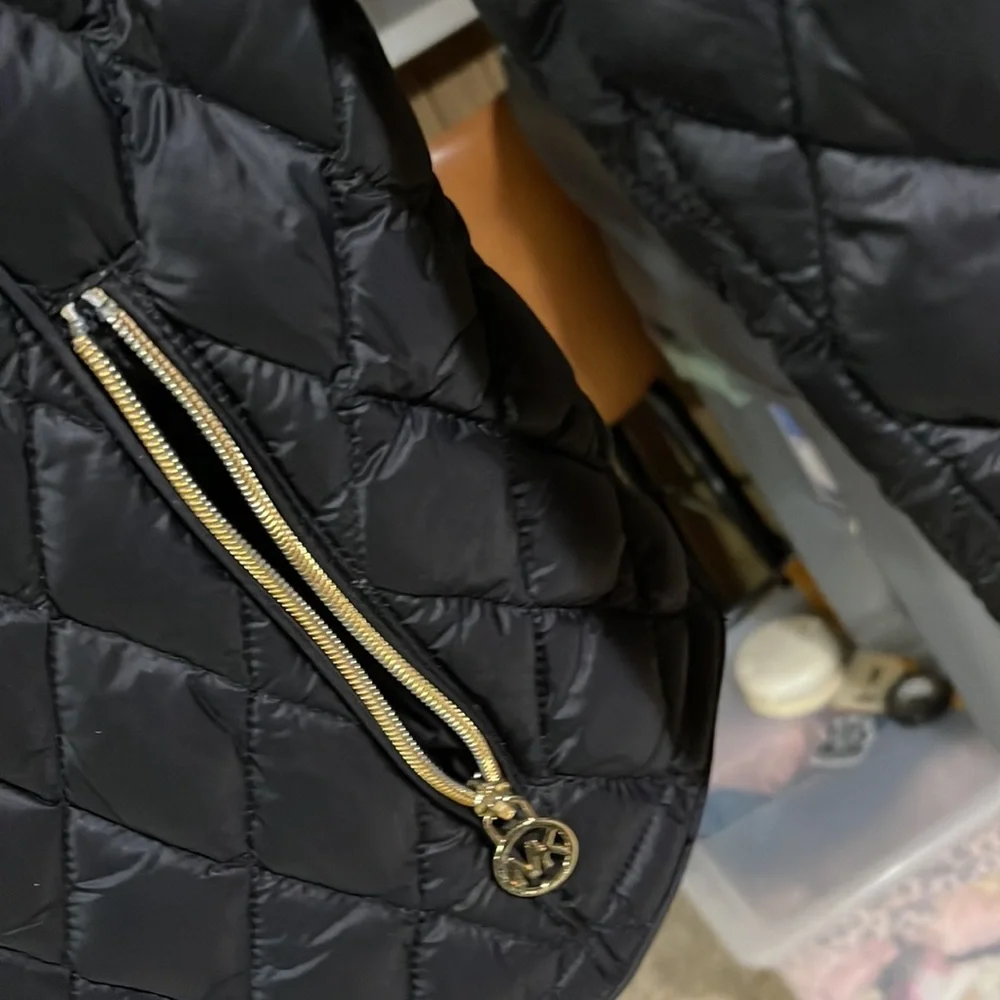 Jacket - Picture 3 of 4